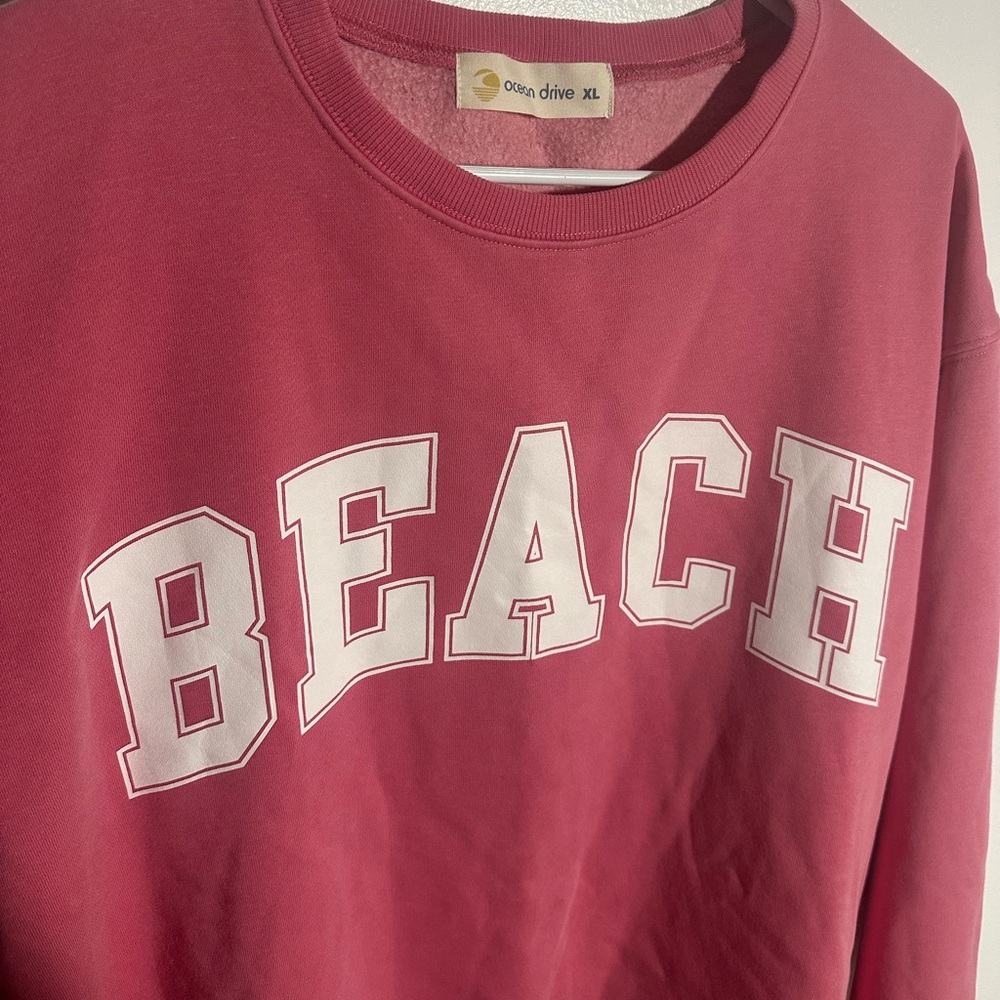 Ocean Drive Pink Crewneck - Picture 2 of 3